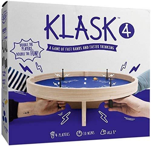 ボードゲーム KLASK 4 Player デンマーク家具職人デザイン 磁石バトル 4人同時対戦可能 ストライカー操作 簡単セットアップ 白熱アクション 戦略性抜群 家族友人集団で盛り上がる仕様 プレイ時間約10分