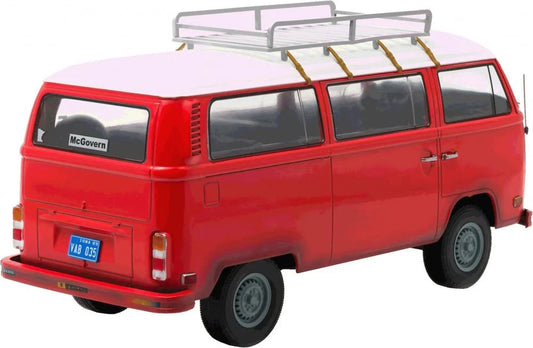 アウトレット品 ミニカー フォルクスワーゲン タイプ2 1973年式 映画フィールドオブドリームス登場モデル Greenlightブランド 大迫力1対18スケール ダイキャスト製 赤ボディ 精密造形 ヘッドライトウインドウホイール再現