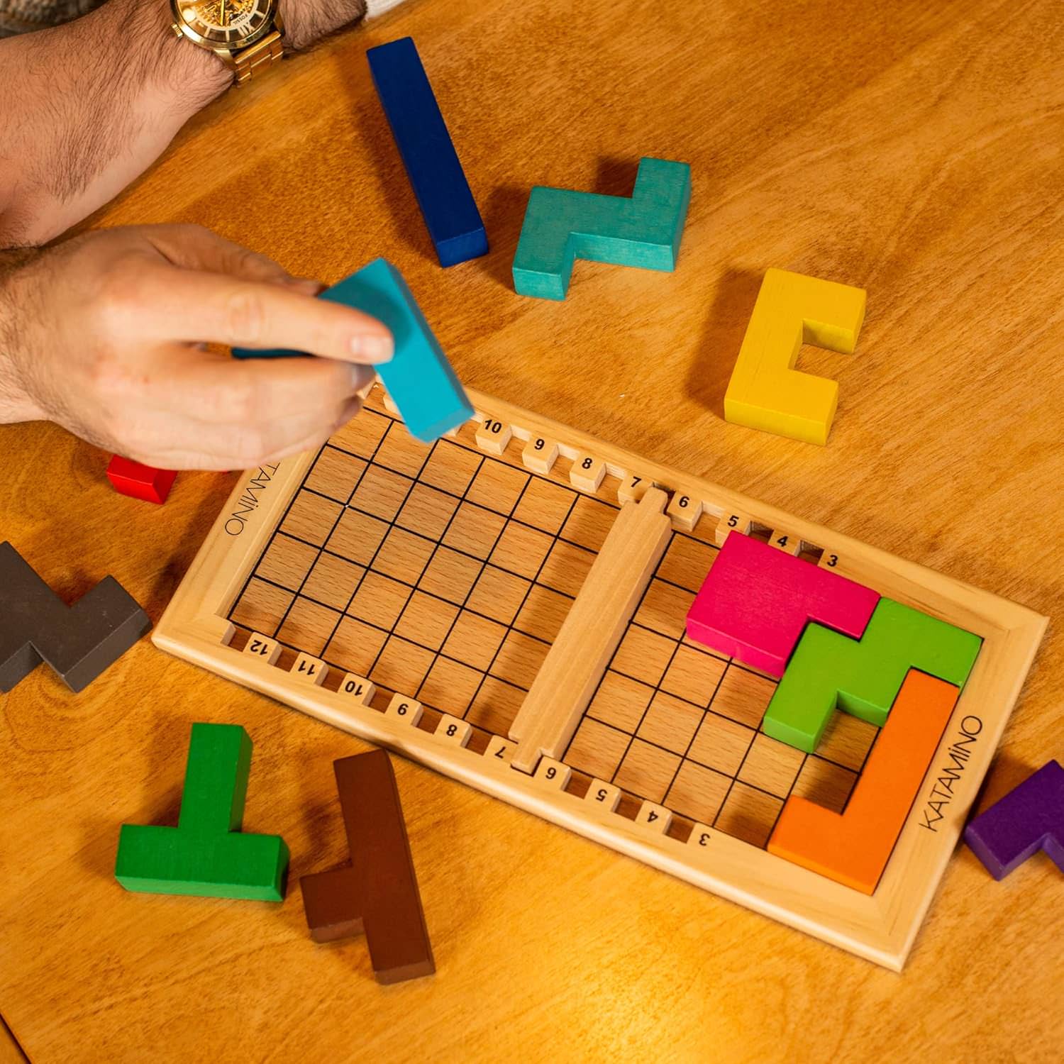 知育パズルゲーム Katamino The Original カタミノ Gigamic ギガミック社 木製ペントミノピース 350課題 6歳から大人まで 段階的難易度 空間認識能力 論理思考力 フランス製 ボードゲーム 世界が認めた