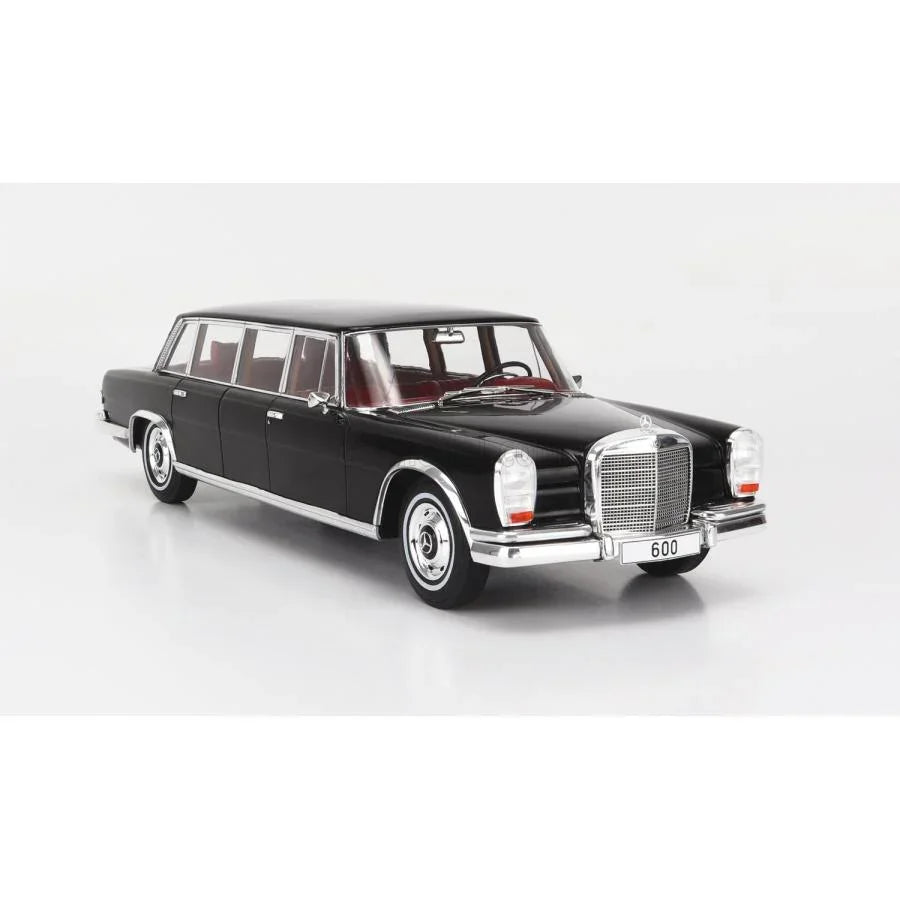 ミニカー メルセデス ベンツ Sクラス 600 LWB PULLMAN W100 1969年モデル 1/18スケール 高級車ファン向け 精密ディテール 再現度高い 存在感抜群 豪華なクロームパーツ 数量限定 コレクター必携 特別ギフト ブランドモデル 輝くフロントグリル