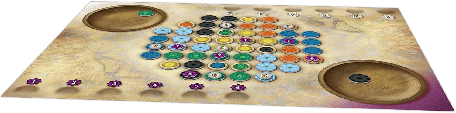 ボードゲーム PATTERNS A Mandala Game PATTERNS ブランド 美しい瞑想的な2人用戦略ボードゲーム マンダラの神秘的な世界で繰り広げられる静かな熱戦 プレイ時間約15分 セットアップ時間5分以内