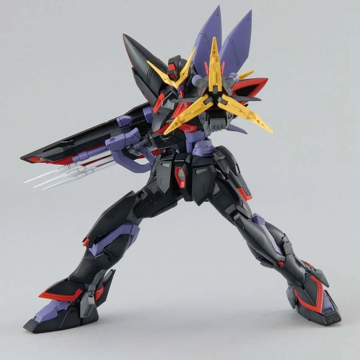 プラモデル MG 1/100 GAT-X207 ブリッツガンダム バンダイ 漆黒の隠密機 独自ステルスシステム ミラージュコロイド搭載 高精度可動ギミック トリケロス攻盾システム付き ロケットアンカー グレイプニール装備 多彩武装再現 15ランナー
