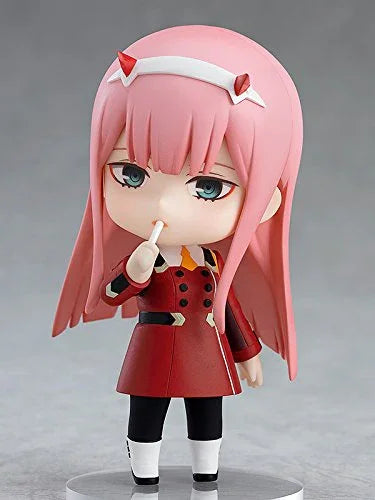 フィギュア DARLING in the FRANXX ゼロツー ねんどろいど グッドスマイルカンパニー PVC ABS 高さ約10cm 表情パーツ三種 ベーコンパーツ 制服ジャケット帽子付き 多彩なポージング可能 デフォルメスタイル 特徴的なピンク髪 赤い角