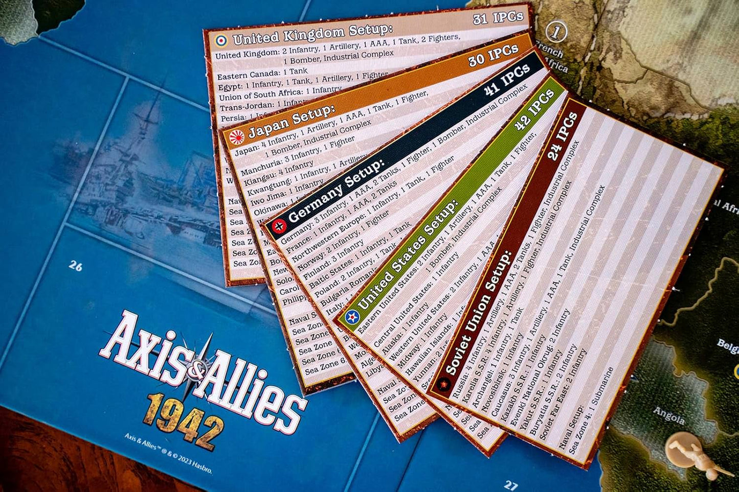 戦略ボードゲーム Axis Allies 1942 Second Edition 第二次世界大戦 2-5人用 戦略シミュレーション 歴史ゲーム 410個プラスチック製駒 40インチ大型ボード