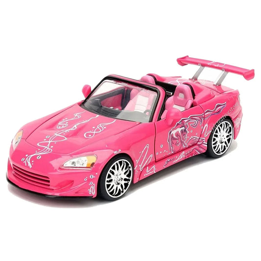 ミニカー ワイルドスピード ピンクスキーズホンダS2000 ダイキャストモデルカー 映画名シーン再現 ピンクボディ 女性らしさ 演出 高精細エクステリア インテリア エンジンルーム再現 1 24スケール 精巧設計 コレクション ギフトに最適