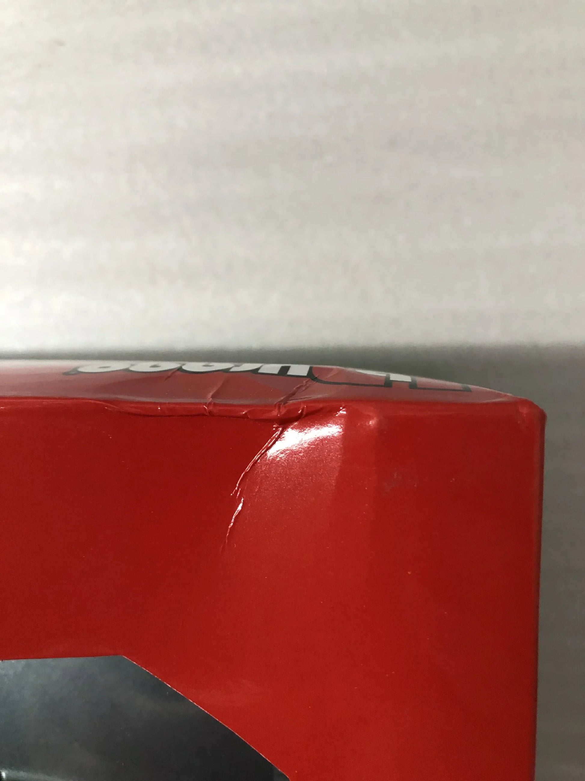 アウトレット品 ミニカー モンツァSP1 フェラーリ ブラーゴ 1 18スケールモデル 810馬力 6.5リッターV12エンジン搭載 圧倒的加速性能 デジタル計器一体型コックピット カーボンファイバーボディ ウインドスクリーンなし 空力デザイン