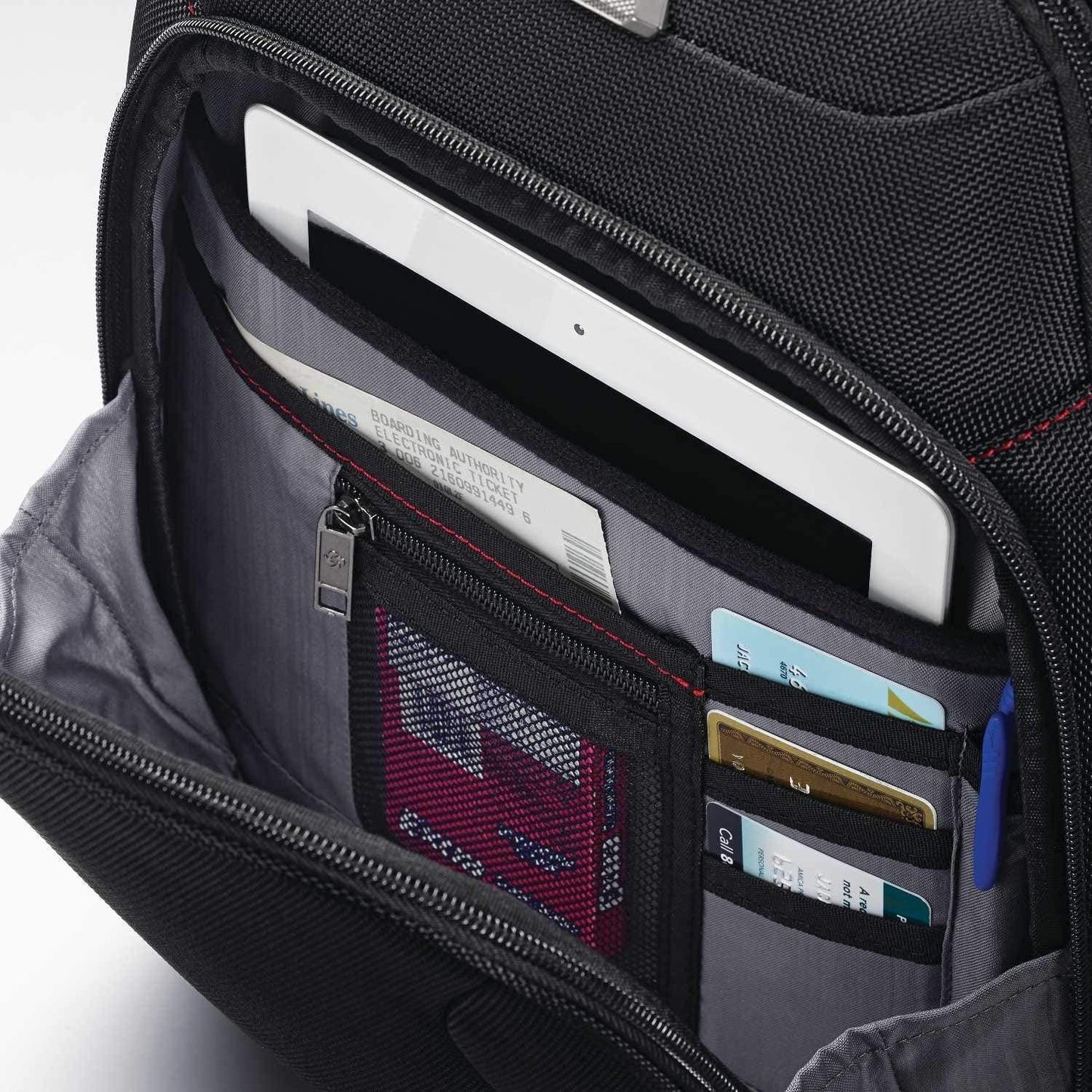 ビジネスリュックサック サムソナイト ゼノン 3.0 スリム バックパック Samsonite バリスティックポリエステル 軽量約950g 耐久性高い収納充実 15.6インチラップトップパッド入り コンパートメント搭載 スマート通勤出張対応