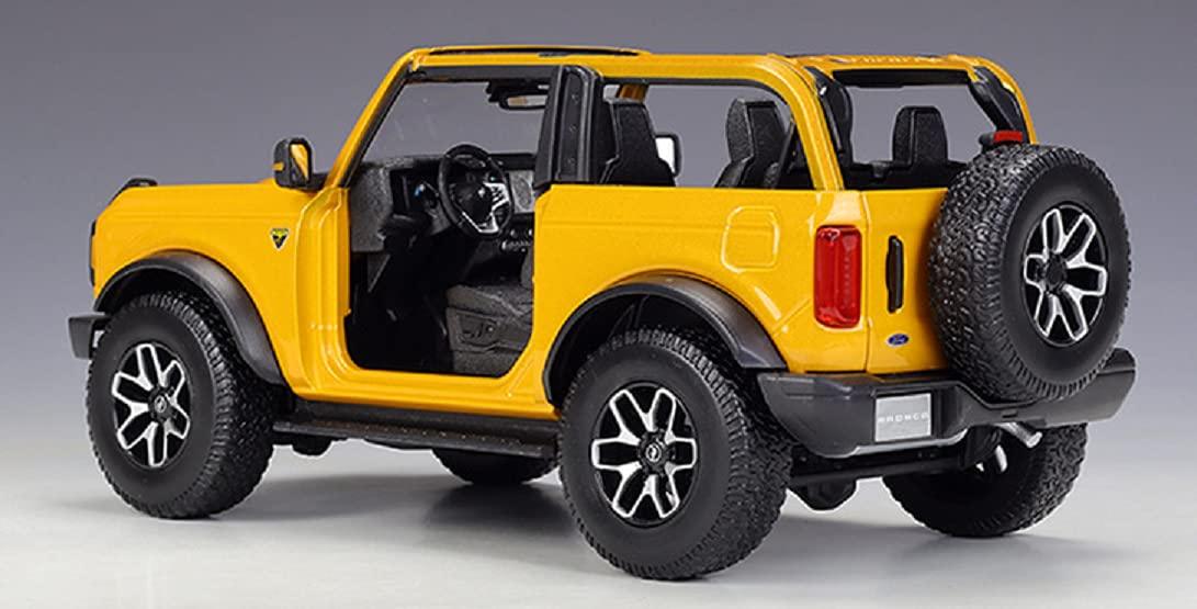 ミニカー フォード ブロンコ バッドランズ 2021年モデル Maisto 1 18スケール タフ ワイルド オフロード SUV アイコニック デザイン オープントップ ラウンドヘッドライト 専用サスペンション 大径タイヤ 電子制御デフロック