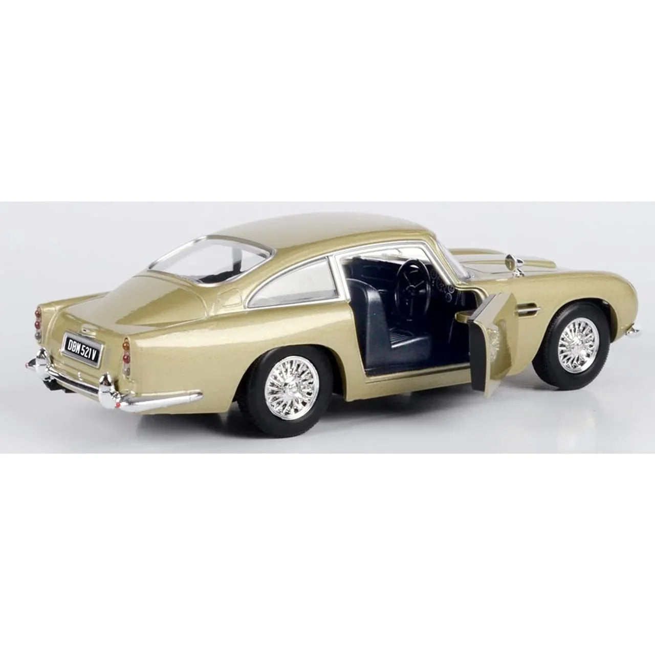 ミニカー MOTORMAX アストンマーチン DB5 1/24 1963年 ゴールド 精密再現 クラシックカー コレクション 高貴な輝き 卓越したディテール 極上の仕上がり タイムレスな魅力 英国ラグジュアリースポーツカー 007愛車 映画名車 歴史的価値