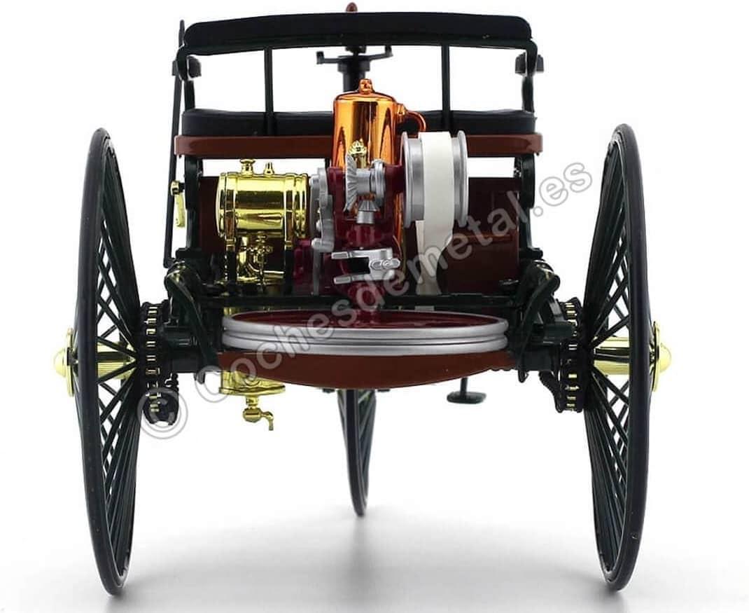 ミニカー ベンツパテント モトールヴァーゲン 1886年モデル ノレブ製 精巧な造形美 木製ボディ スポーク車輪 ハンドルレバー 再現 世界初の自動車 コレクター向け 高品質仕上げ 手のひらサイズ 存在感抜群 インテリア映え 自動車史 自動推進カー