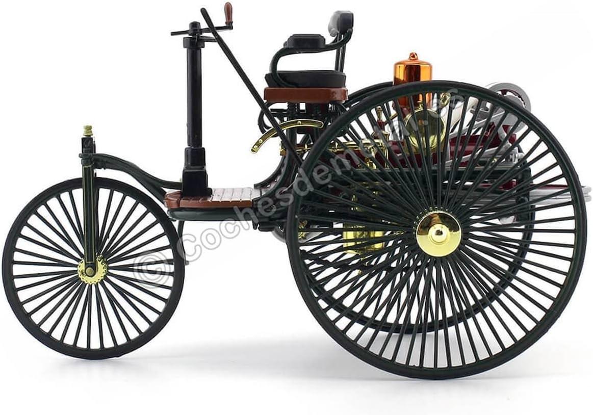 ミニカー ベンツパテント モトールヴァーゲン 1886年モデル ノレブ製 精巧な造形美 木製ボディ スポーク車輪 ハンドルレバー 再現 世界初の自動車 コレクター向け 高品質仕上げ 手のひらサイズ 存在感抜群 インテリア映え 自動車史 自動推進カー