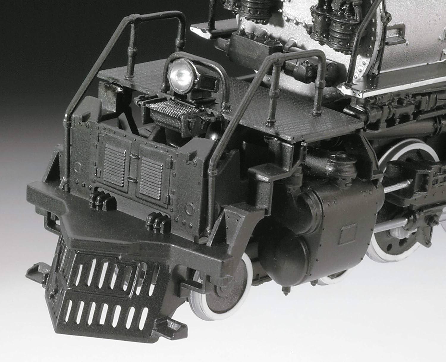 鉄道模型 Revell 1/87 Big Boy Locomotive Revell社 精密再現 HOスケール 87パーツ 全長46.4cm 4-8-8-4車輪配置 迫力の蒸気機関車組立キット 黒塗装 ガンメタリックボイラー 銀色連結棒 ユニオンパシフィック仕様デカール付