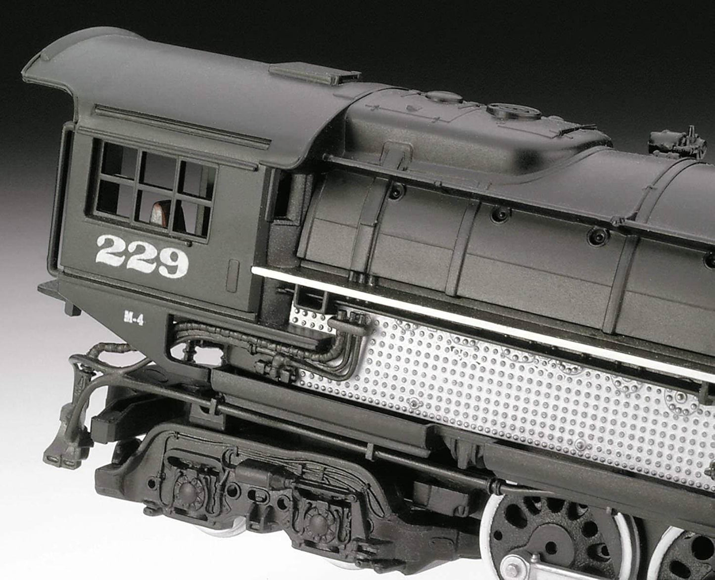 鉄道模型 Revell 1/87 Big Boy Locomotive Revell社 精密再現 HOスケール 87パーツ 全長46.4cm 4-8-8-4車輪配置 迫力の蒸気機関車組立キット 黒塗装 ガンメタリックボイラー 銀色連結棒 ユニオンパシフィック仕様デカール付