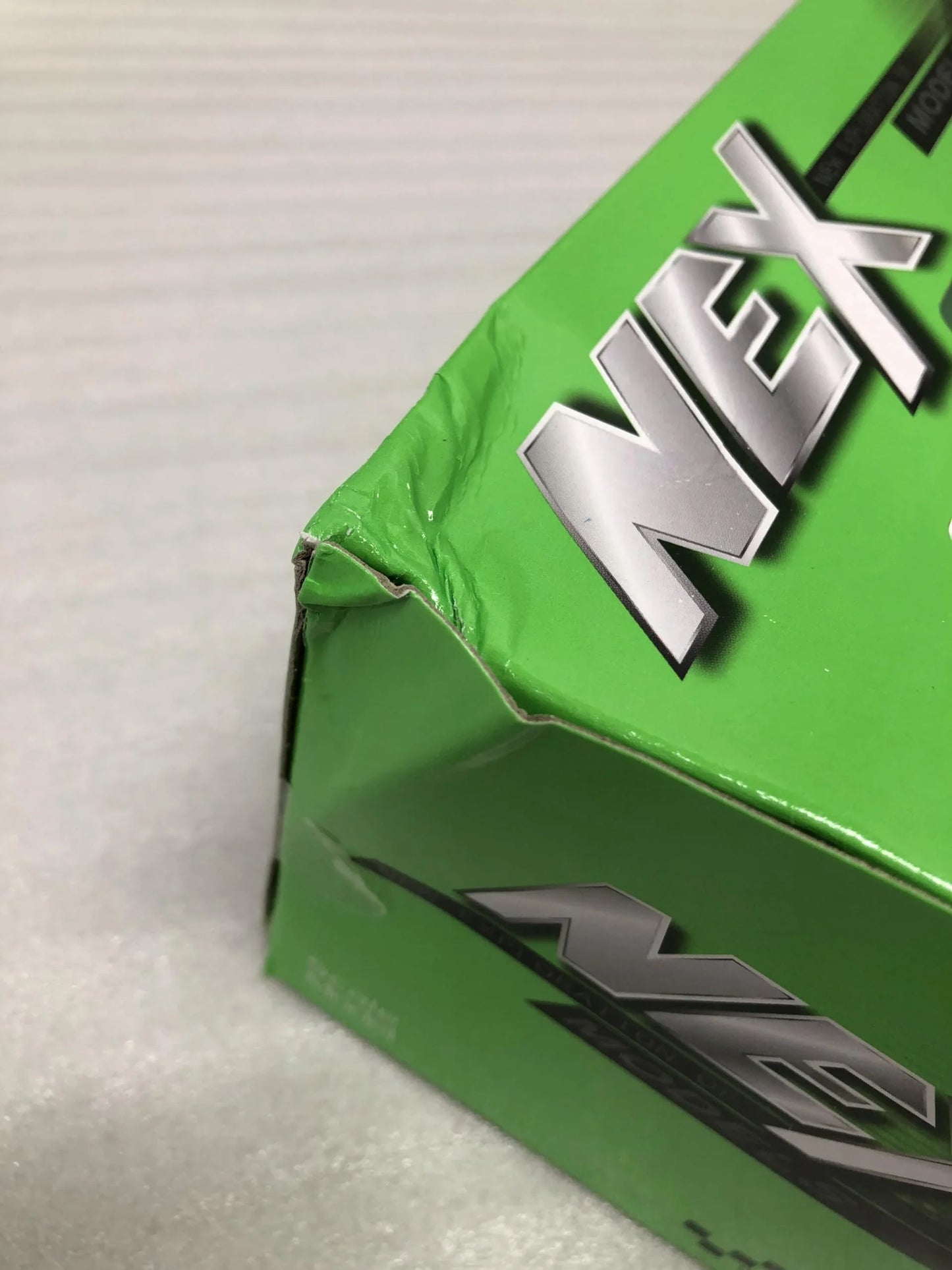 アウトレット品 ミニカー WELLY ウィリー ポルシェ 911 997 GT3 RS グリーン 1/24 スケール 精密ディテール コレクション仕様 エレガンスとパワー象徴 スタイリッシュフォルム 高級感あふれるスポーツカー再現 車模型 ファン必携 限定デザイン