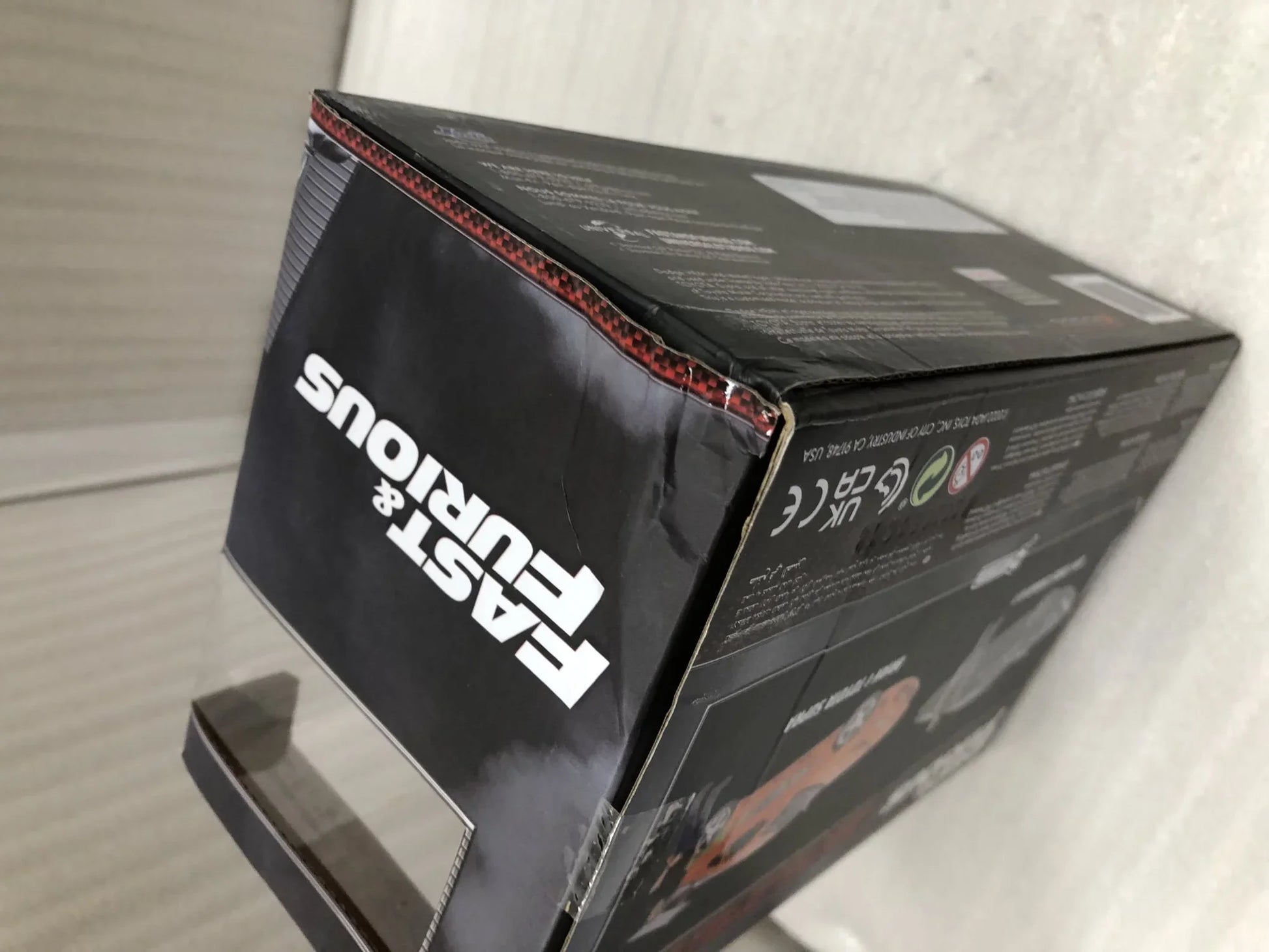 アウトレット品 プラモデル ワイルドスピード ブライアン ポールウォーカー スープラ セット 1 24 スケール 組み立て式 リアル造形 細部再現 映画シーン再現 ディスプレイ性高い コレクション向け 精巧フィギュア 映画ファン向け リアルモデル