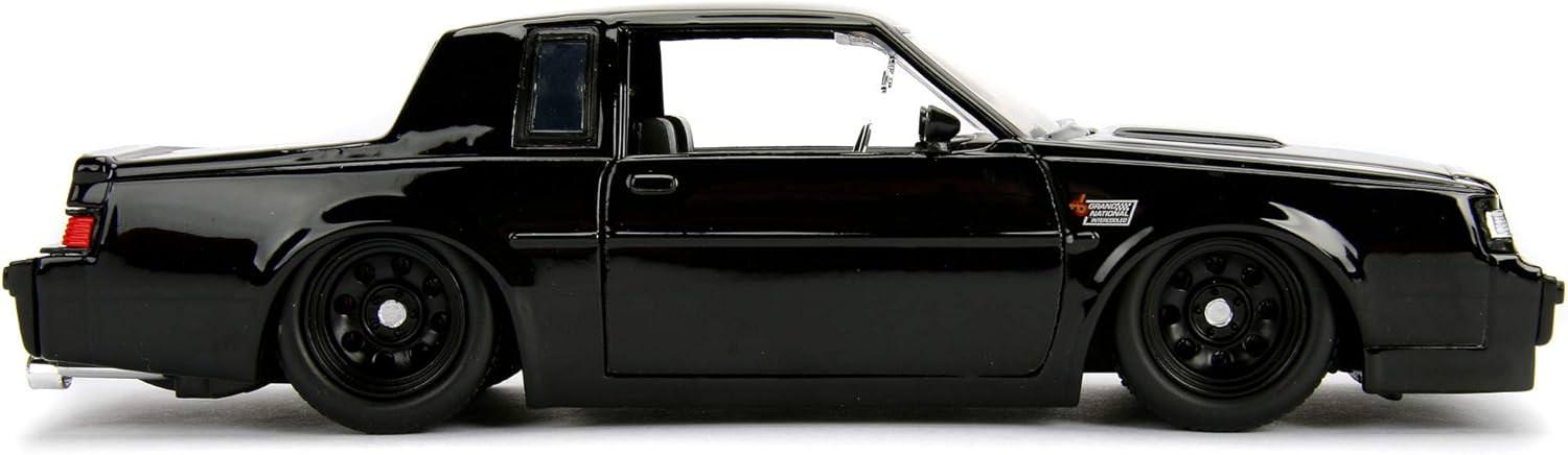 アウトレット品 ミニカー ビュイック グランド ナショナル 1/24 スケール ジャダトイズ Jada Toys ワイルドスピード 伝説の名車 漆黒のボディ 高精細造形 映画再現 ファン必見 コレクション向け クラシックカー 愛好家向け 人気モデル 限定仕様 圧倒的存在感