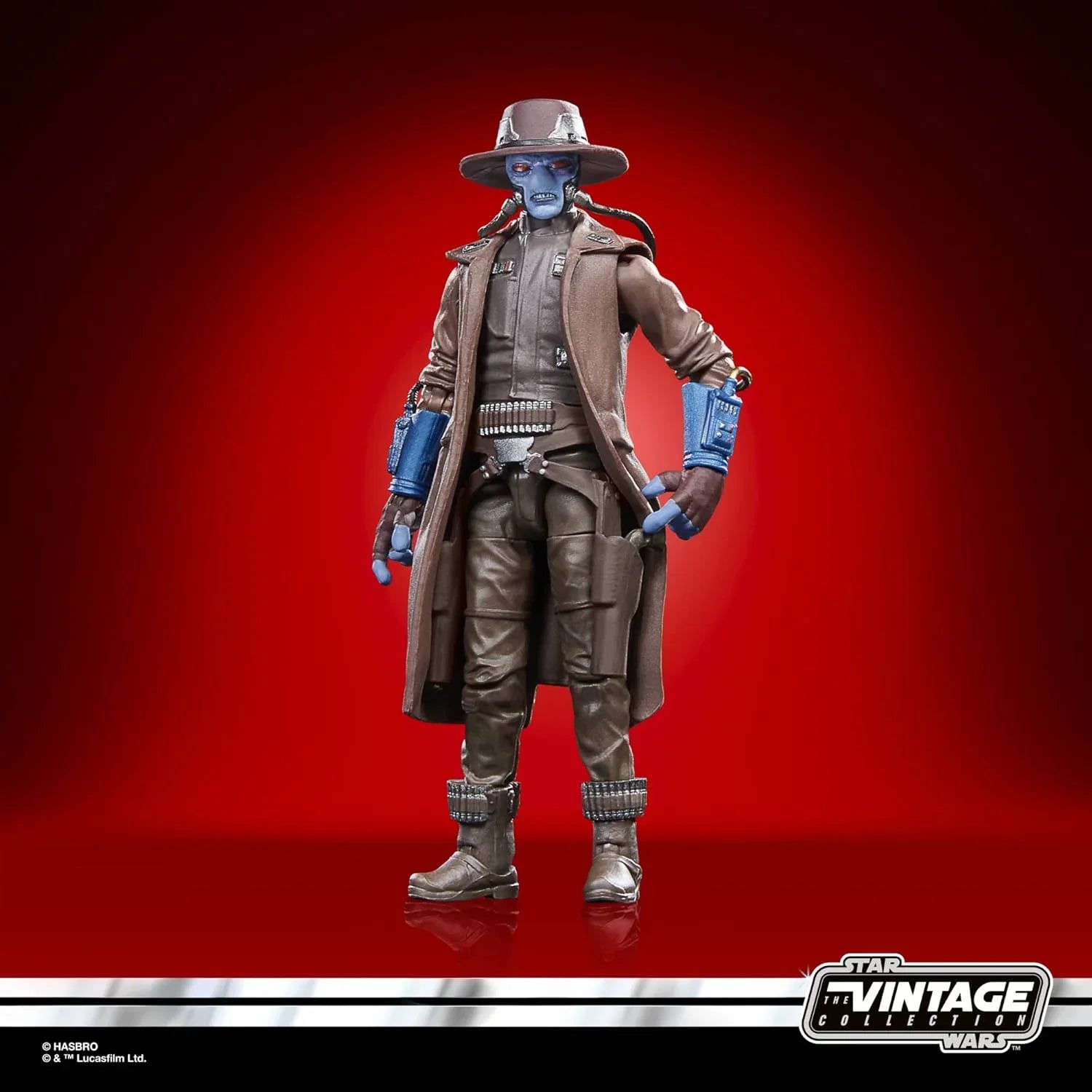アクションフィギュア Star Wars The Vintage Collection Cad Bane Hasbro 3.75インチ 青い肌 赤い目 可動式頭部 両腕両脚可動 廃れない西部劇テイストの広つば帽子とロングコート付き 二丁拳銃付属 コレクターズ向け精密再現