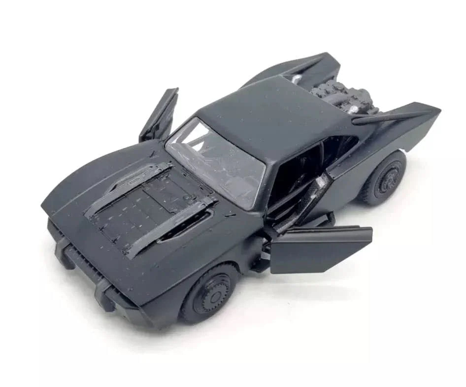 アウトレット品 ミニカー JADA TOYS 2022 Batmobile The Batman バットマン 最新作 ザ バットマン 映画公開モデル マットブラック ダイキャスト 1 32スケール 劇中車両 再現 バットマンフィギュア付き 近未来的 アグレッシブデザイン 力強いエンジンフード