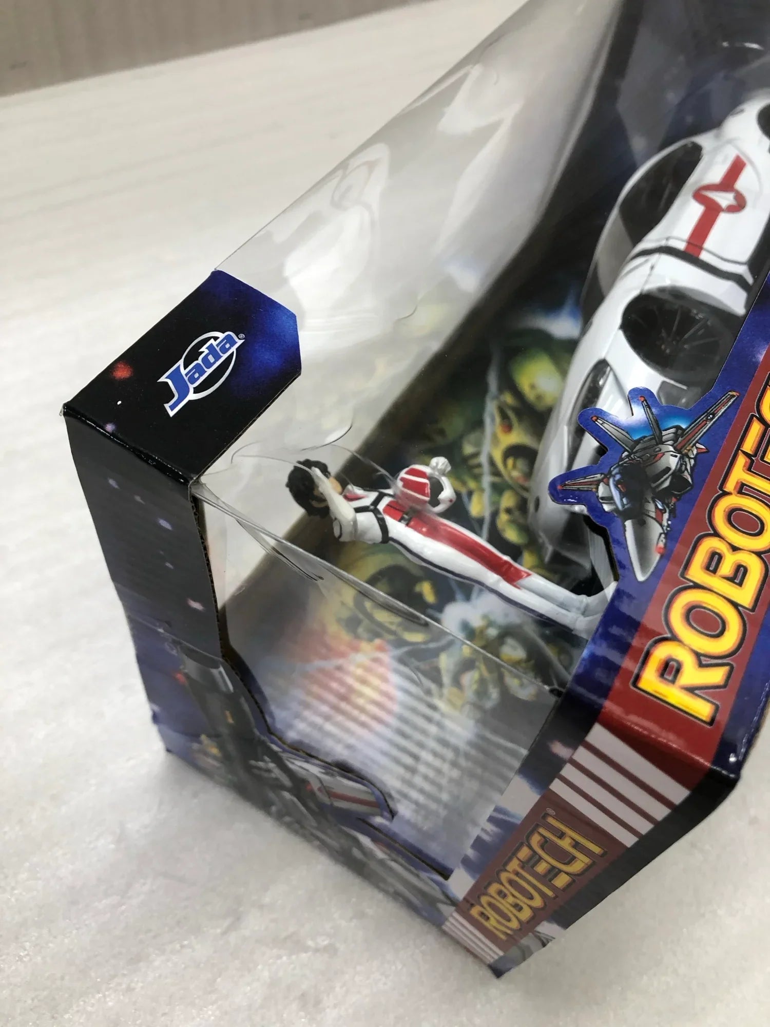 アウトレット品 フィギュア セット Robotech 1 24 スケール 2020 モデル トヨタ スープラ ダイキャスト モデル リック ハンター フィギュア ロボテック 公式 ライセンス 商品 コレクター向け 高精細 再現 細部 表現 流麗 ボディ ライン 力強さ