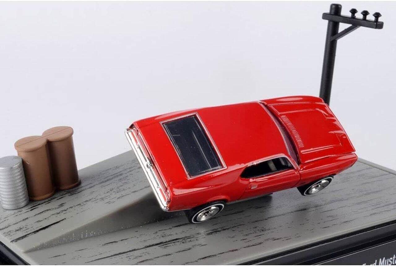 アウトレット品 ミニカーモデル フォード マスタング マッハ1 モーターマックス 1 64スケール 映画史に輝く永遠の名車 ダイヤモンドは永遠に登場 精巧な職人技による圧倒的なパワーと迫力 370馬力 1971年型 7 0リッター エンジン最高速度150マイル