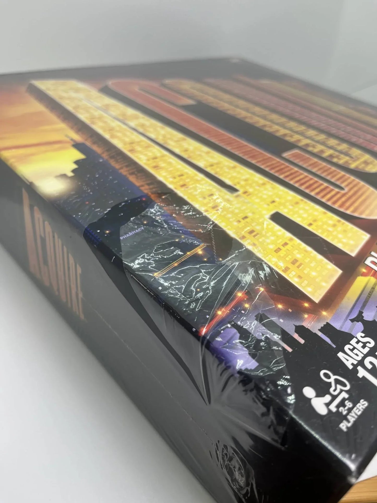 アウトレット品 ボードゲーム Acquire 不動産投資 戦略的意思決定 巧みな交渉 資産形成 ホテルチェーン 設立合併 株式配当 経営シミュレーション 高品質素材 12歳以上対象 長時間プレイ対応 人気ブランド