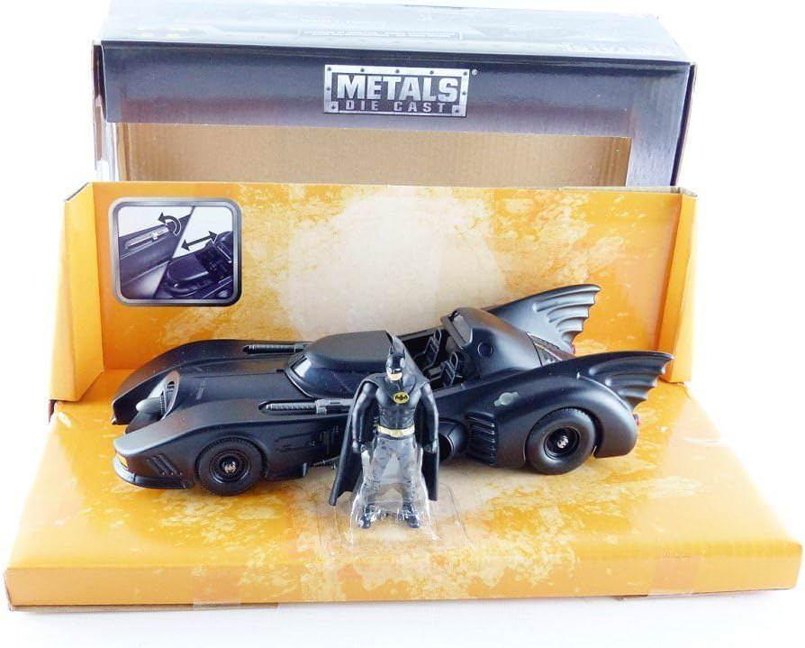 アウトレット品 ミニチュア バットモービル 1989年版 バットマン ジェットエンジン搭載 ダイキャストモデル アールデコデザイン 精巧造形 1 24スケール限定 ゴッサムシティ伝説的ダークナイト クオリティ重厚感コレクション向け 映画史的価値
