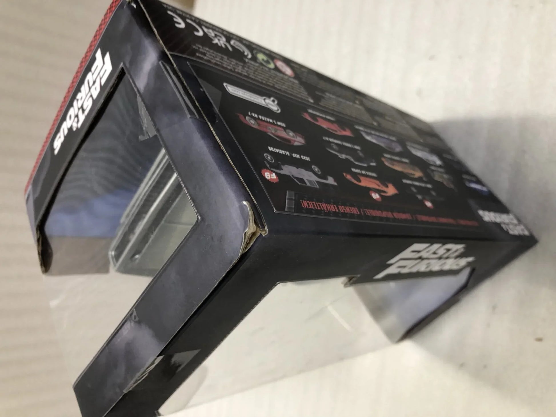 アウトレット品 ミニカー ダッジ チャージャー R T 1 24 スケール モデル 映画 ワイルドスピード スカイミッション 愛車 ドミニク 精巧 再現 Jada Toys ダイキャスト製法 重厚 質感 アメリカンマッスルカー 伝説 迫力 リアエンド 映画興奮