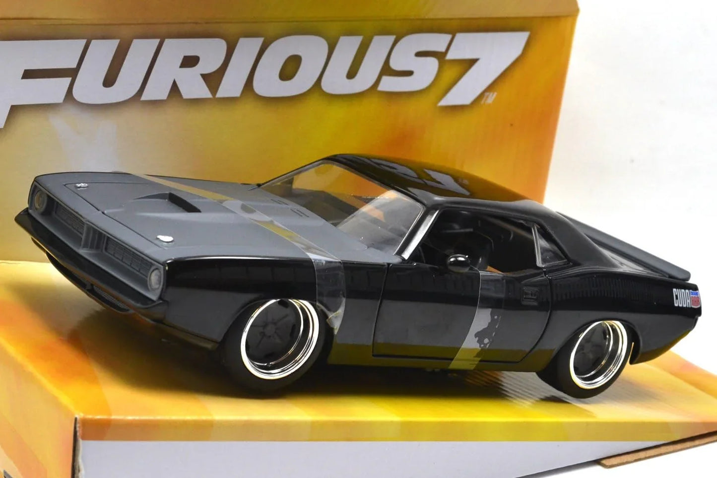 アウトレット品 ミニカー 1970年プリマス バラクーダ JADATOYS 伝説のストリートレーサー愛用マッスルカー 映画ワイルドスピード7レティ愛車精巧1/24スケールモデル細部徹底造形ストリートカルチャー再現コレクター向け