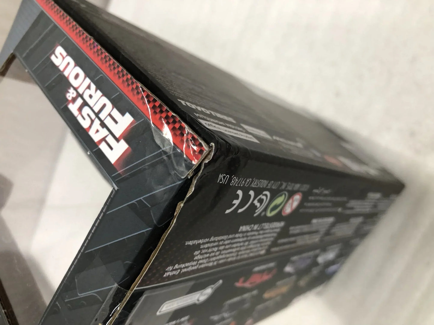 アウトレット品 ミニカー 1970年プリマス バラクーダ JADATOYS 伝説のストリートレーサー愛用マッスルカー 映画ワイルドスピード7レティ愛車精巧1/24スケールモデル細部徹底造形ストリートカルチャー再現コレクター向け