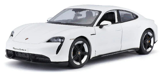 アウトレット品 カーモデル ポルシェ タイカン Turbo S 2019年モデル 1 24スケール Bburago 高品質 精密デザイン LEDヘッドライト 流線型ボディ ライトバー 革新的電気自動車 高性能急速充電 750馬力相当 走行性能 卓越コレクション価値
