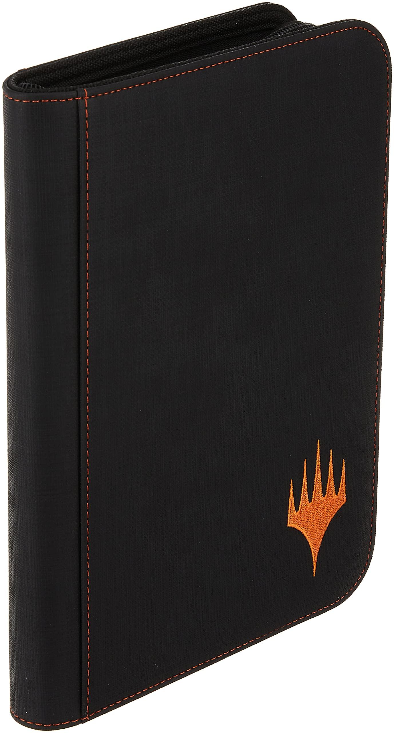 トレーディングカードバインダー Mythic ion 4-Pocket Zippered PRO-Binder Ultra Pro 高耐久合皮素材長期保存対応酸非含有 非PVC採用ジッパー式カード収納160枚ブラックカラー プレインズウォカーロゴ刺繍特別デザイン