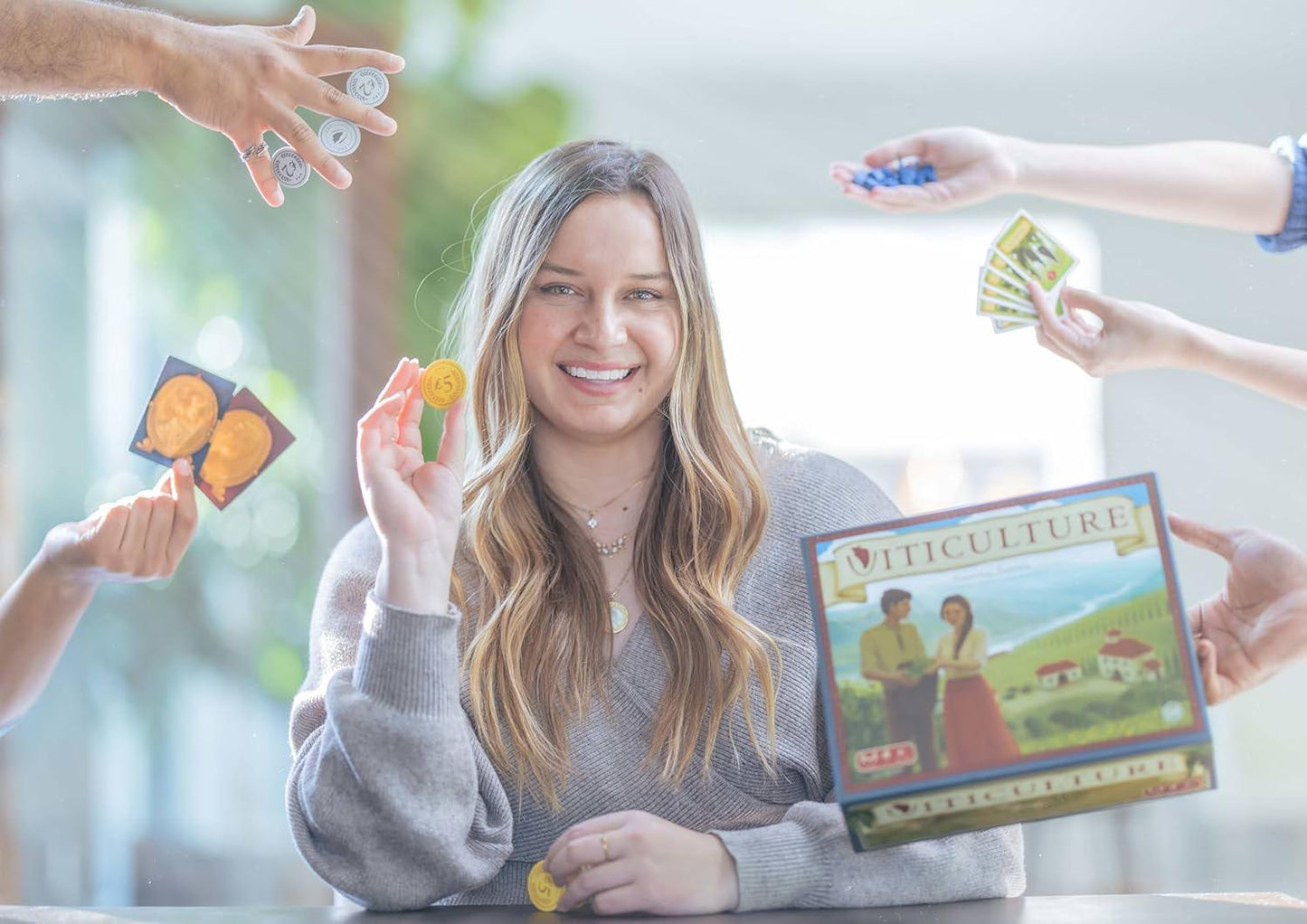 ボードゲーム Viticulture Essential Edition トスカーナの丘で紡ぐワイナリー経営 ヴィティカルチャー 美しいトスカーナの丘陵地帯 戦略的ワーカープレイスメント 労働者配置 季節変化 四季折々の農園経営 