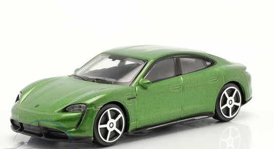 ミニカー ポルシェ タイカン ターボS 2019年モデル 1/43スケール ダイキャスト ミニカーボディカラー グリーン 精巧なディテール コレクション価値 流麗なボディライン ポルシェ エンブレム 緻密なインテリア ステアリング ダッシュボード シート