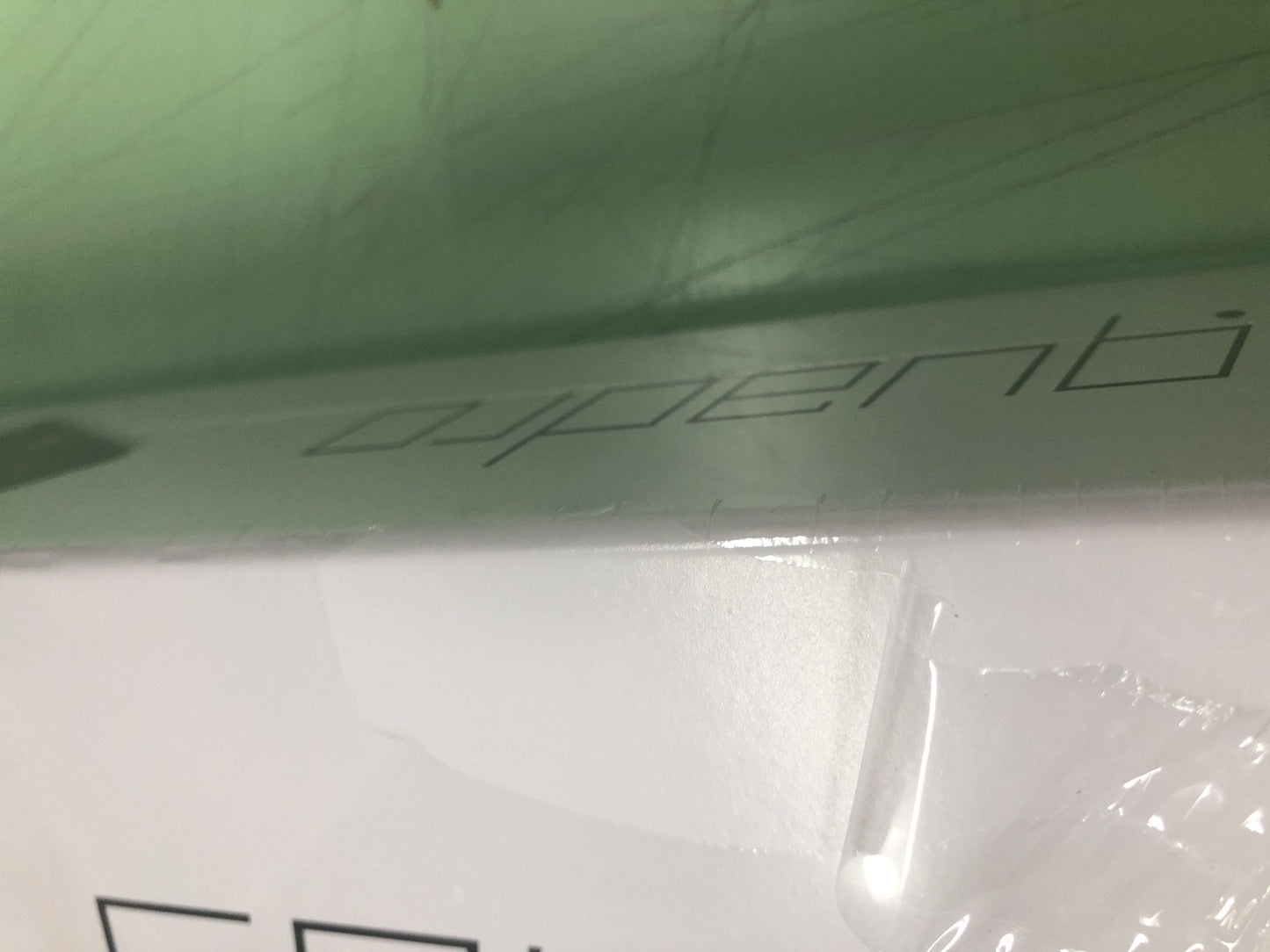 ボードゲーム SQUADRO MINI SQUADRO 高品質木製コンポーネント 携帯に便利なミニサイズ 抽象戦略性 シンプルルール 8歳以上対象 約15分プレイ 2人用戦略的思考 反転移動 駒ブロック駆け引き 奥深い戦略性