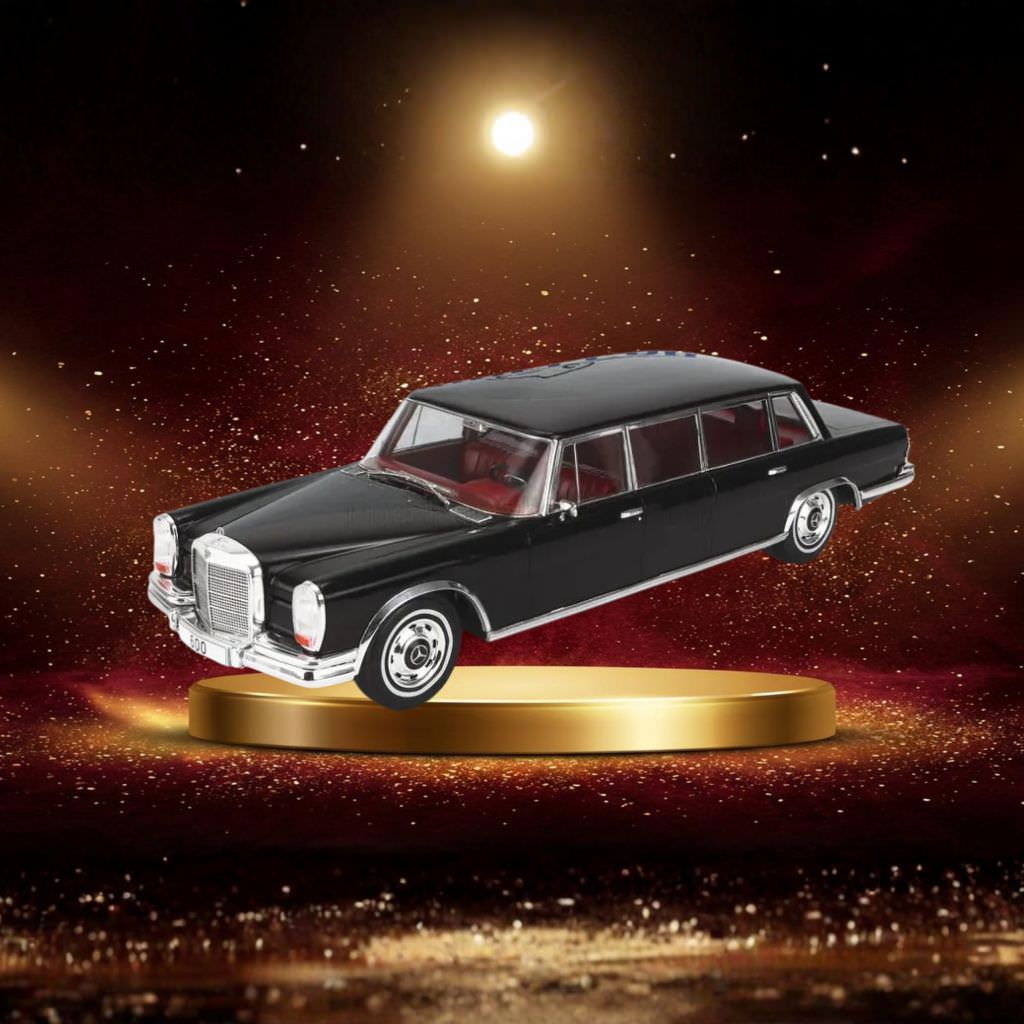 ミニカー メルセデス ベンツ Sクラス 600 LWB PULLMAN W100 1969年モデル 1/18スケール 高級車ファン向け 精密ディテール 再現度高い 存在感抜群 豪華なクロームパーツ 数量限定 コレクター必携 特別ギフト ブランドモデル 輝くフロントグリル