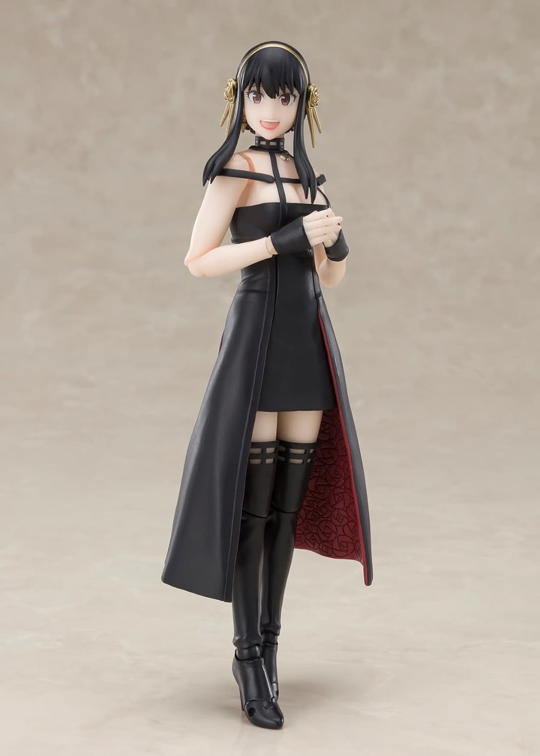 フィギュア S.H.Figuarts ヨル・フォージャー SPY×FAMILY TAMASHII NATIONS 可動 交換用表情パーツ 4種類 武器 交換用手首 2組 付属 アクションポーズ 再現 暗殺者 いばら姫 二面性 魅力的 複雑 キャラクター 劇中シーン 世界観