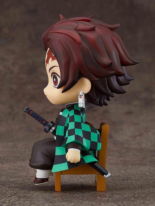 フィギュア 鬼滅の刃 竈門炭治郎 ねんどろいど Swacchao Good Smile Company コンパクトサイズ 椅子座り 市松模様羽織 黒日輪刀 額傷跡 精巧再現 デスク飾り 卓上掛け可能 toytec D.T.C Unaji 制作協力 ねんどろん 塗装済み可動式