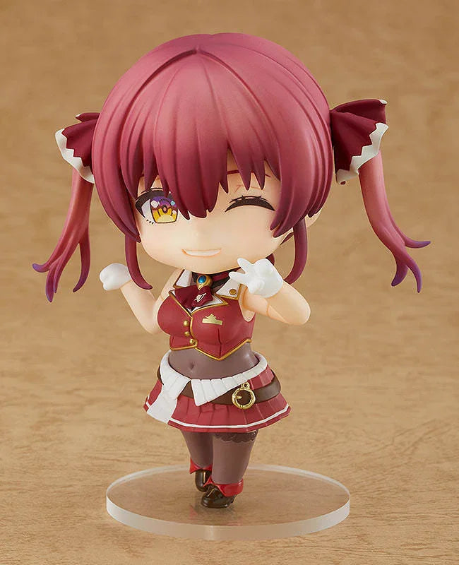ねんどろいど 宝鐘マリン ホロライブ グッドスマイルカンパニー 再販 海賊船長 自称17歳 女海賊 3期生 全高約100mm 海賊衣装 帽子 眼帯 表情パーツ3種類 通常顔 興奮した顔 ウインク顔 海賊コート 専用腕パーツ ドクロ型カップ 並行輸入品