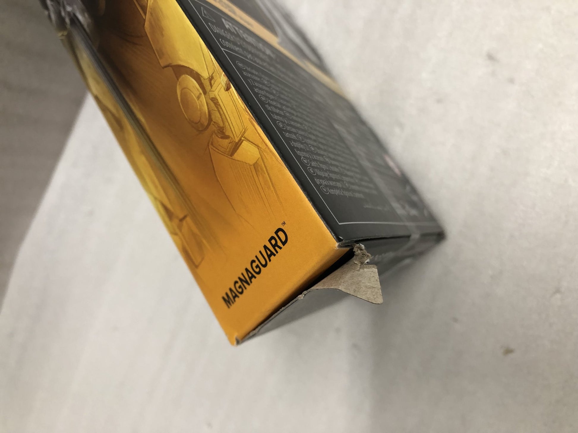 フィギュア Star Wars The Clone Wars MagnaGuard Black Series Hasbro 高品質 可動ポイント プレミアムディテール 精巧再現 6インチ 約15cm コレクティブル 電撃武器 エレクトロスタッフ IG-100 バトルドロイド