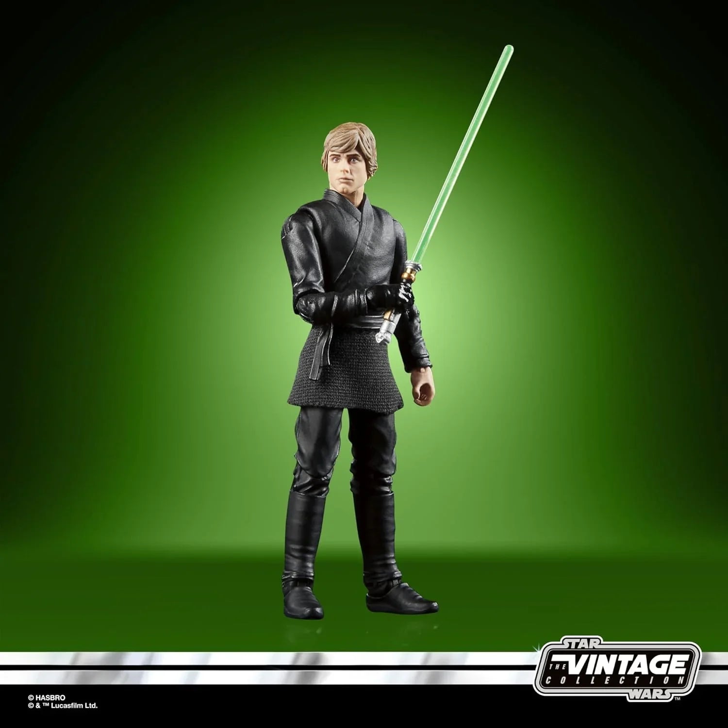 フィギュア ルーク・スカイウォーカー ジェダイ・アカデミー Star Wars The Vintage Collection ボバ・フェットの書 登場 黒いジェダイローブ 着用 3.75インチ スケール 精巧 再現 ハスブロ製 コレクター向け 限定版 レトロ 並行輸入品