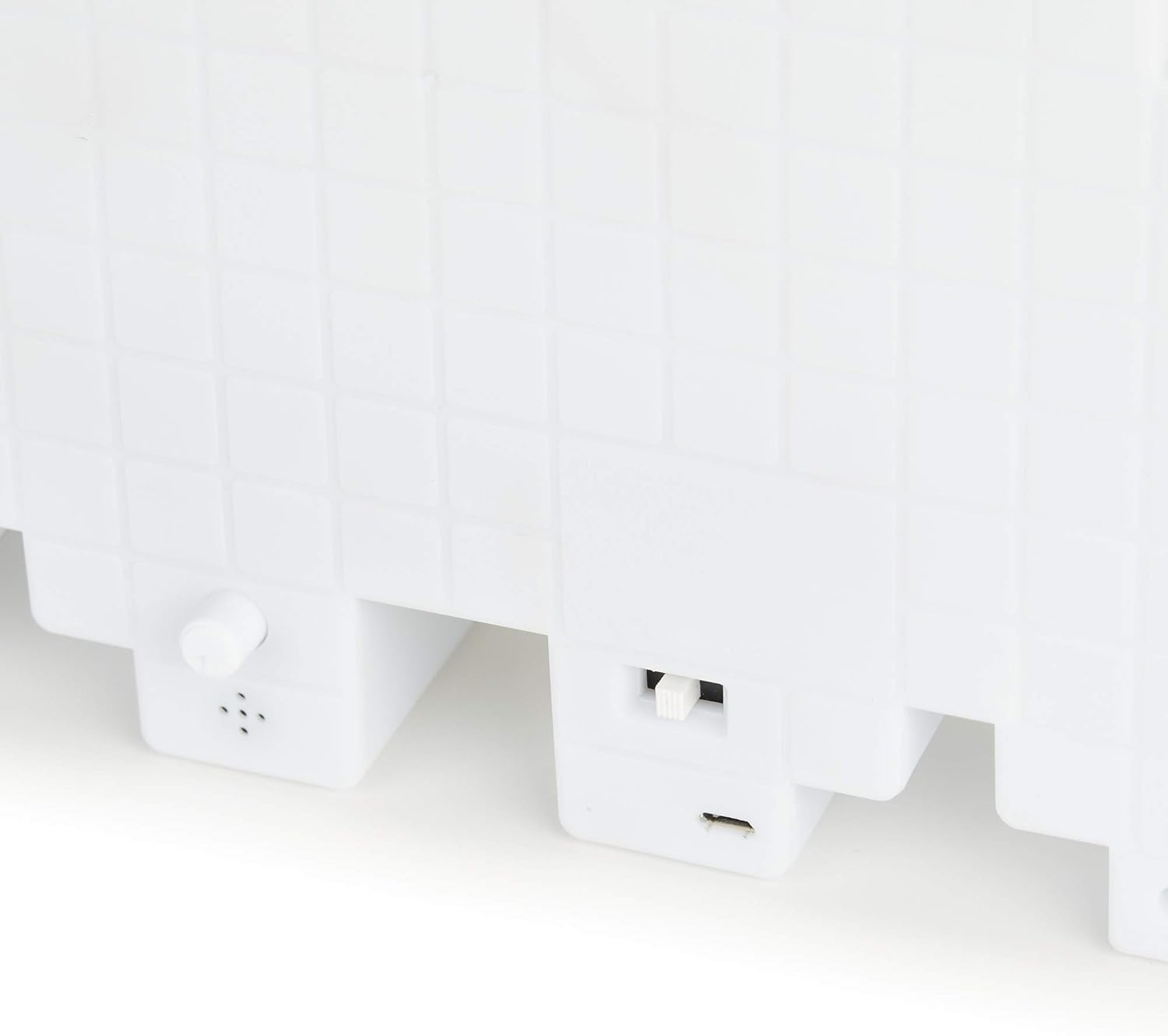 レトロゲームライト Paladone パックマン ゴーストライト 80年代レトロゲーム文化 輝く伝説のキャラクター 高品質公式ライセンス カラフル16色自動変化モード 音楽連動パーティーモード 感度調整ダイアル コンパクト設計