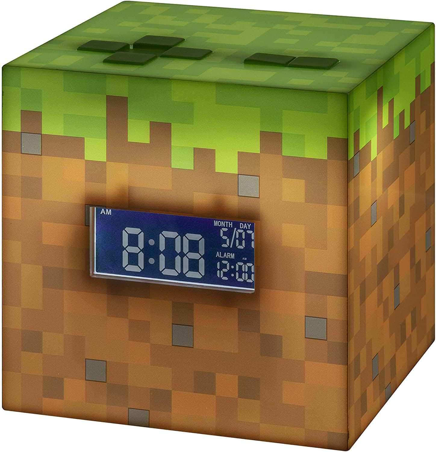 時計 パラドン マインクラフト アラームクロック オフィシャルライセンス製品 ブロックデザイン ゲーム効果音 使用 バックライト付き USB充電 持続可能な軽量プラスチック素材 耐久性に優れた直感的操作可能 ゲーム世界観を生活空間へ 並行輸入品