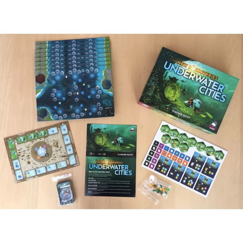 ボードゲーム Underwater Cities New Discoveries Expansion 人気基本ゲーム拡張版 海底都市建設 新戦略オプション 豊富な新カード 多層構造プレイヤーボード 博物館ボード 非対称アシスタント 海底発見名声獲得 英語版 日本語説明書なし