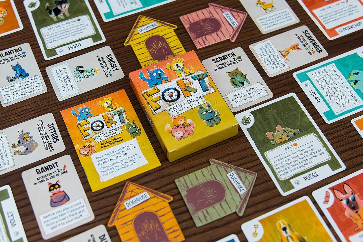 [ボードゲーム] FORT: CATS & DOGS EXPANSION フォート：キャッツ&ドッグス 拡張 人気ボードゲームFort拡張セット 犬と猫モジュール追加 新戦略要素 ベースゲーム必須 犬カード18枚 猫カード8枚 犬小屋ボード4つ 英語版 日本語説明書なし
