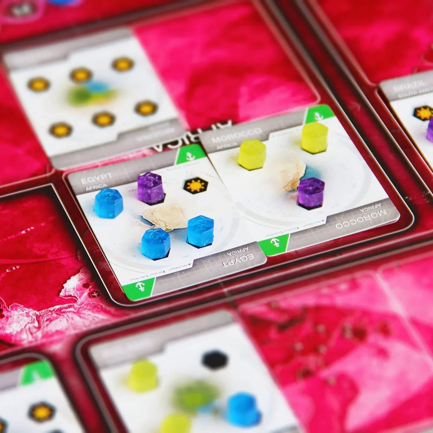 ボードゲーム Plague Inc 感染と進化の戦略 致命的な病原体 進化スライド 特性カード 戦略的な感染拡大 世界制覇リアルなパンデミックシミュレーション インフルエンザ類似症状 