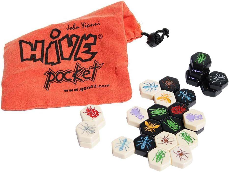 ボードゲーム Hive Pocket ハイブ ポケット 昆虫たちの戦略バトル 六角形ピース配置 女王蜂囲み勝利 ブランド Hive 新境地 盤面不要 手軽 持ち運び 四ターン目の女王蜂配置 甲虫 バッタ クモ 蟻 多彩昆虫ピース 高戦略性
