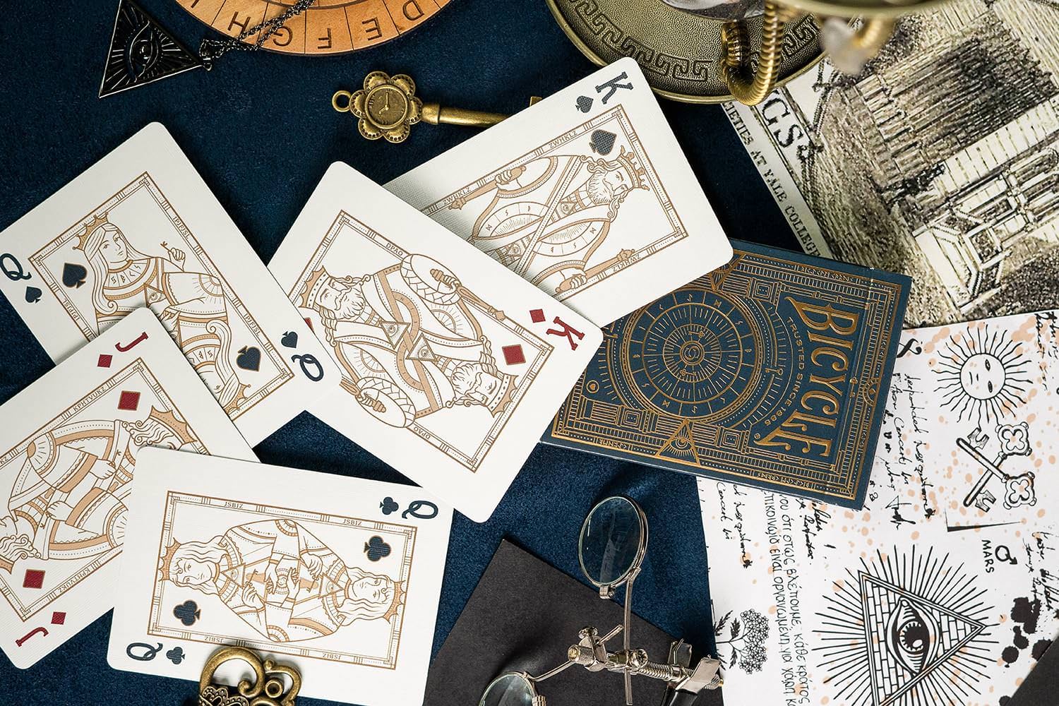 トランプ Bicycle Cypher Playing Cards 暗号解読 エアクッションフィニッシュ プレミアム 54枚 ポーカー マジック 秘密結社