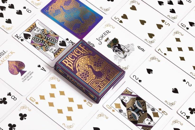 トランプ Bicycle Purple Peacock Playing Cards Bicycle社 カードコレクター カードゲーム マジック コールドフォイル技術 エアクッション仕上げ ロイヤルパープル ディープブルー ゴールド 孔雀 アートワーク 英語版 日本語説明書なし