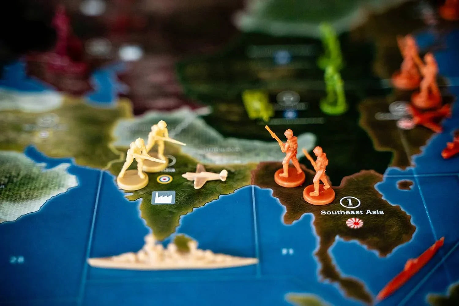 戦略級戦争ボードゲーム Axis Allies 1941 Second Edition 第二次世界大戦 2-5人用 歴史戦略ゲーム 160体プラスチック製ミニチュア 新デザイン彫刻ユニット 英語版 日本語説明書なし