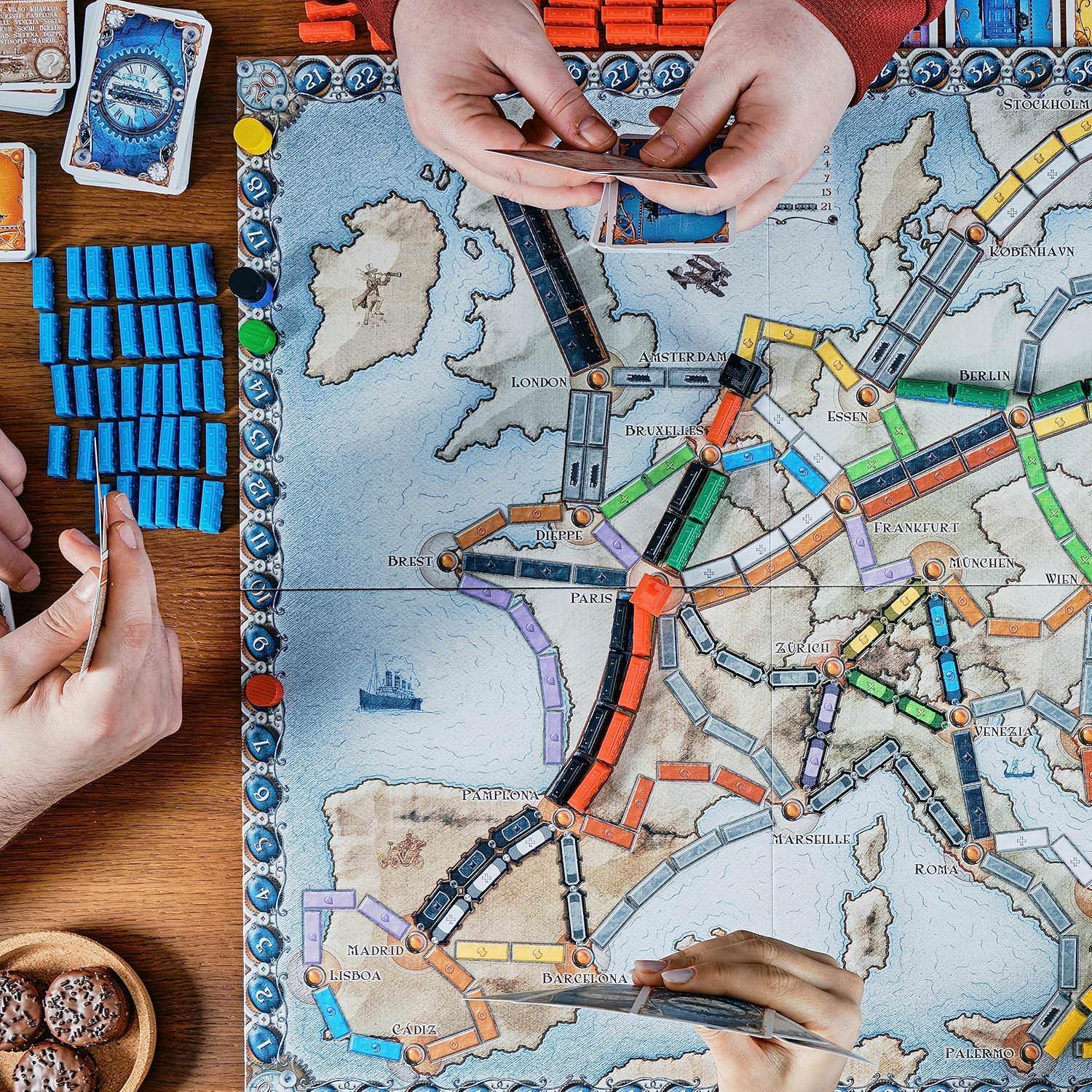 ボードゲーム Ticket To Ride First Journey Ticket to Ride ヨーロッパの鉄道旅 親子で楽しむ戦略的列車カード チケット達成色覚配慮 記号つきカード 大きめ列車コマ 予備付き 家族向け プレイ時間15-30分 2-4人対応 